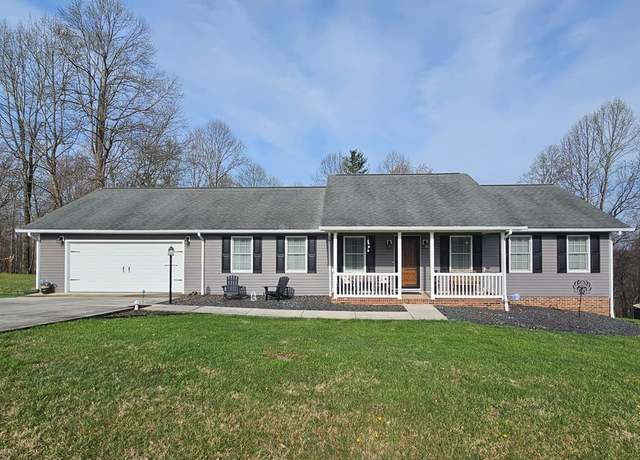 Property at 244 Cedar Pt, Galax, VA 24333, 3 beds, 2 baths