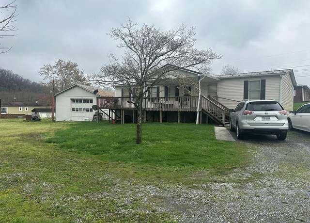 Property at 181 Davis Ln, Raven, VA 24639, 4 beds, 2 baths