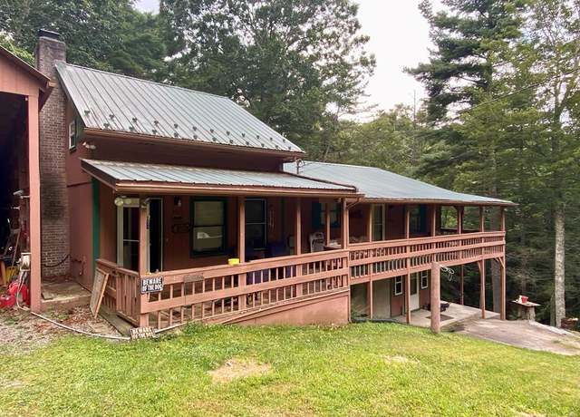Property at 120 Chipmunk Hollow Ln, Sugar Grove, VA 24375, 2 beds, 2 baths