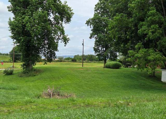 Property at 1888 Palmer Dr Unit 6-7, Christiansburg, VA 24073