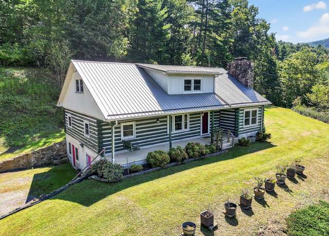 Property at 22129 Fisher Hollow Rd, Damascus, VA 24236, 3 beds, 2 baths
