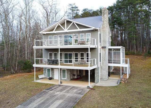 Property at 1031 Homeplace Rd, Ararat, VA 24053, 4 beds, 3.5 baths