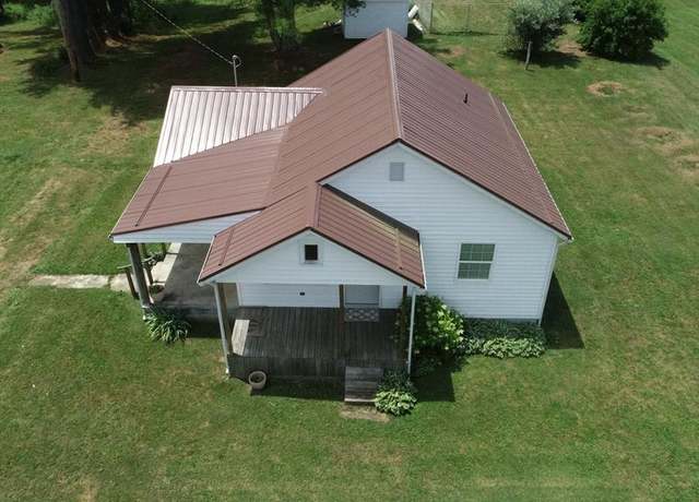 Property at 4770 Pipers Gap Rd, Galax, VA 24333, 2 beds, 1 bath