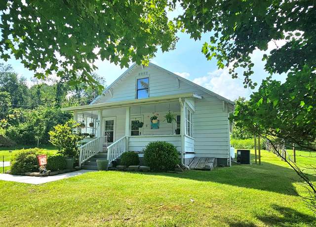 Property at 847 Dogwood Rd, Tazewell, VA 24651, 3 beds, 2 baths