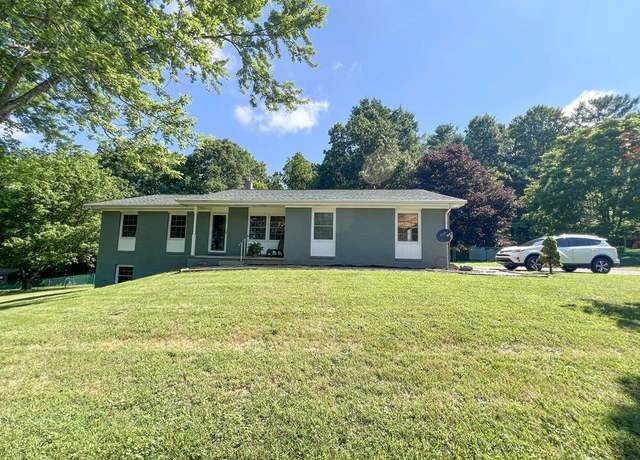 Property at 434 Big Red Dr, Hillsville, VA 24343, 2 beds, 1 bath