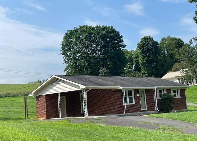 Property at 349 Kenbrook Dr, Galax, VA 24333, 3 beds, 2 baths
