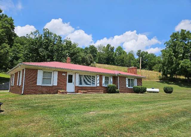 Property at 663 Cleghorn Valley Rd, Marion, VA 24354, 4 beds, 1.5 baths