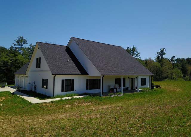 Property at 4080 Glendale Rd, Galax, VA 24333, 4 beds, 2.5 baths