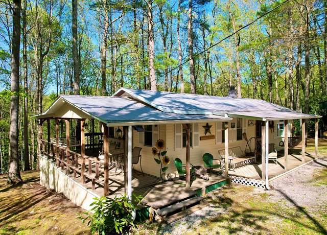 Property at 323 Hawks Peak Rd, Sugar Grove, VA 24375, 2 beds, 1 bath