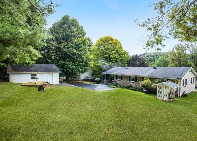 Property at 612 Cresswood Dr, Richlands, VA 24641, 3 beds, 1 bath