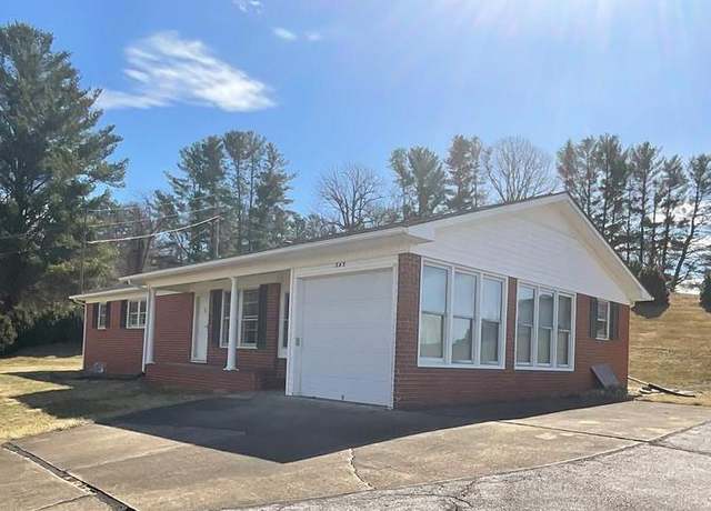 Property at 345 Armory Rd, Galax, VA 24333, 3 beds, 2.5 baths