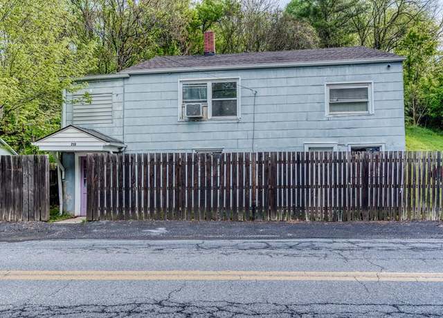 Property at 715 South Church St, Marion, VA 24354, 2 beds, 1 bath