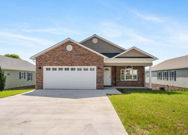 Property at 235 College Park Dr, Wytheville, VA 24382, 3 beds, 2 baths