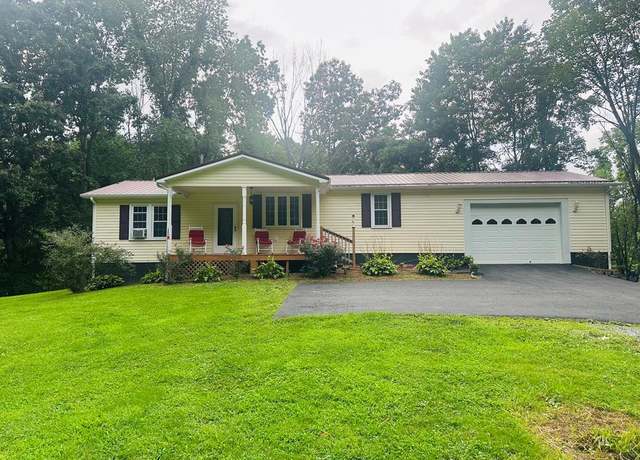 Property at 2855 Kents Ridge Rd, Cedar Bluff, VA 24609, 3 beds, 2 baths