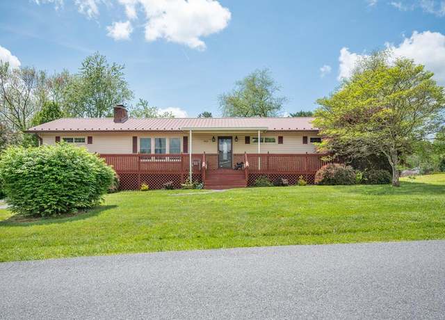 Property at 504 Gordon Ave, Marion, VA 24354, 3 beds, 2 baths