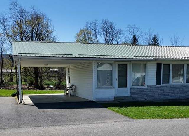 Property at 152 Teas Rd, Sugar Grove, VA 24375, 2 beds, 1 bath