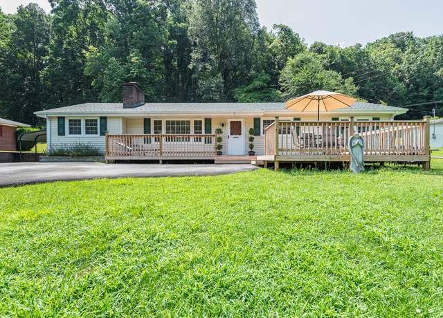 Property at 19260 Mercedes Dr, Abingdon, VA 24210, 3 beds, 1.5 baths