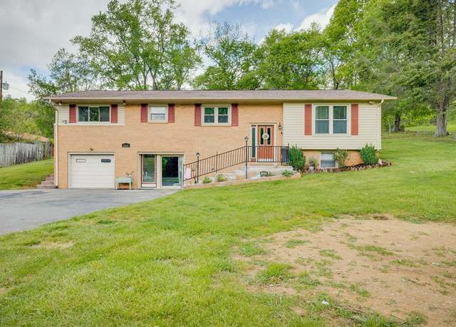 Property at 206 Old Fincastle Rd, Lebanon, VA 24266, 3 beds, 3 baths