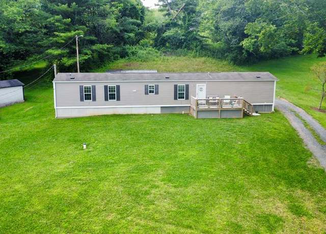 Property at 347 Winding Rd, Fries, VA 24330, 3 beds, 2 baths