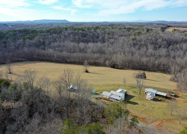Property at 1084 Hedge Rd #1084, Chatham, VA 24531