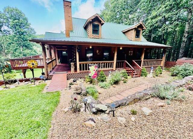 Property at 388 Southern View Trl, Fancy Gap, VA 24328, 4 beds, 3 baths
