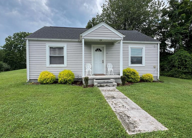 Property at 111 Clark St, Marion, VA 24354, 2 beds, 1 bath