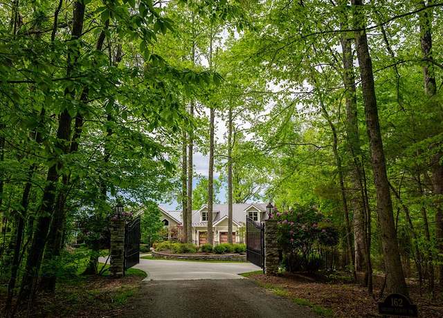 Property at 162 Golden Leaves Dr, Fancy Gap, VA 24328, 4 beds, 4 baths