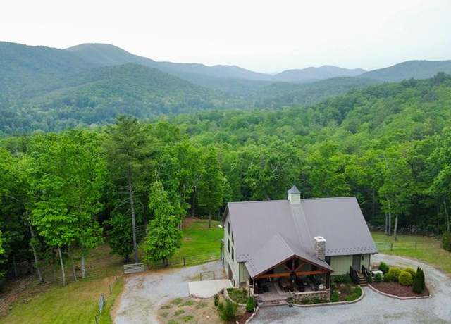 Property at 623 Four Oaks Ln, Ivanhoe, VA 24350, 3 beds, 2 baths