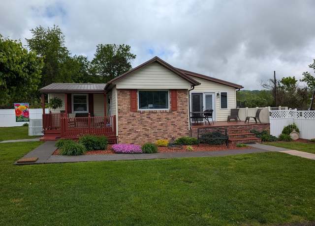 Property at 120 Mcghee Ln, Doran, VA 24612, 3 beds, 2 baths