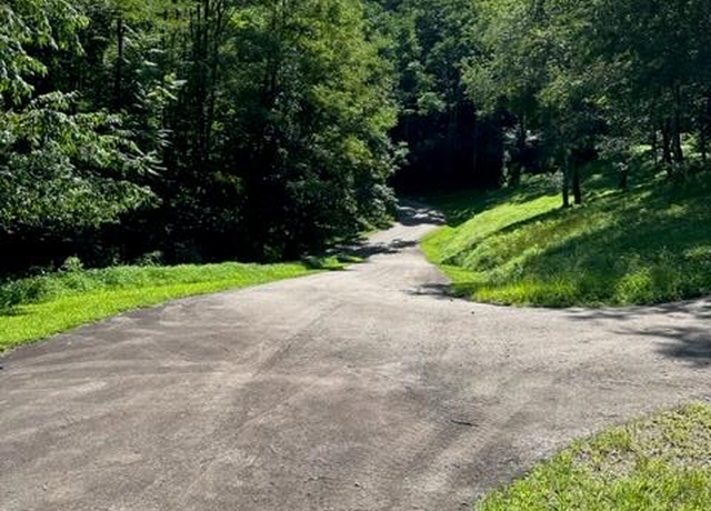 Property at 132 Point Lookout Ln #132, Independence, VA 24348