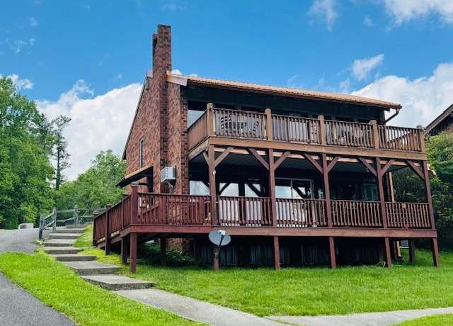 Property at 54 Dogwood Trl Unit 403 Trl, Hillsville, VA 24343, 2 beds, 2 baths