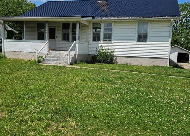 Property at 160 Staff St, Austinville, VA 24312, 4 beds, 1 bath