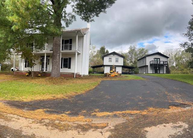Property at 63-75 Church St, Castlewood, VA 24224, 6 beds, 4.5 baths