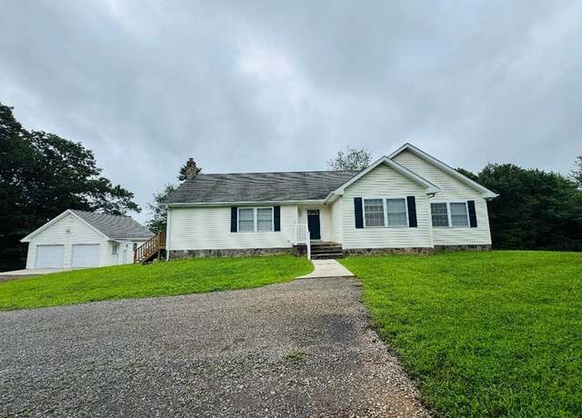 Property at 1945 Oak Grove Rd, Woodlawn, VA 24381, 3 beds, 3 baths