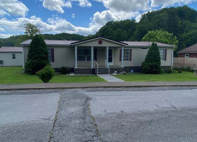 Property at 115 May St, Pocahontas, VA 24635, 3 beds, 2 baths