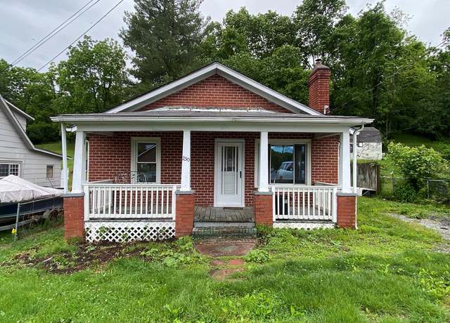 Property at 250 Staley St, Marion, VA 24354, 3 beds, 1 bath