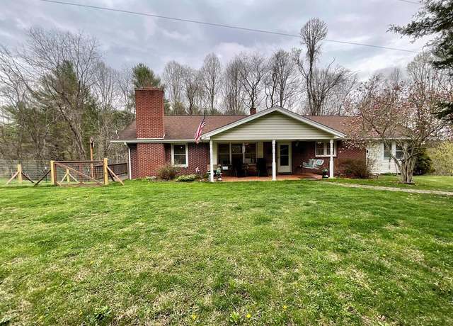 Property at 2858 Pot Rock Rd, Galax, VA 24333, 4 beds, 2 baths