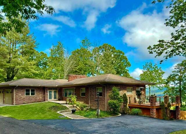 Property at 675 Pine Ridge Rd, Wytheville, VA 24382, 3 beds, 3.5 baths