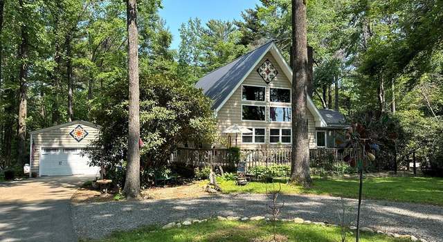 Photo of 241 Duffers Ln, Fancy Gap, VA 24328