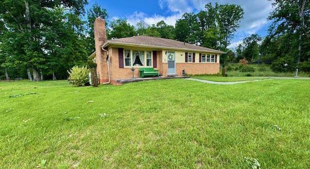 Photo of 4455 Whitt Southern Rd, Pulaski, VA 24301