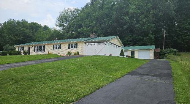 Photo of 203 Ramblewood Rd, Chilhowie, VA 24319