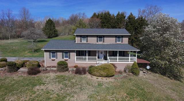 Photo of 437 Vale Cir, Marion, VA 24354