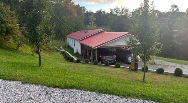 Photo of 7818 Mountain Rd, Cedar Bluff, VA 24609