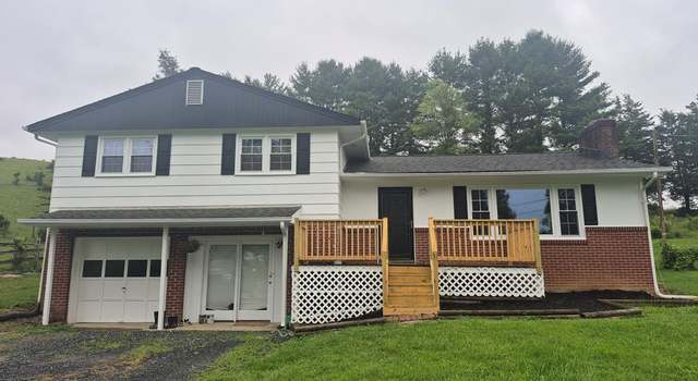 Photo of 9433 Legend Dr, Glade Spring, VA 24340