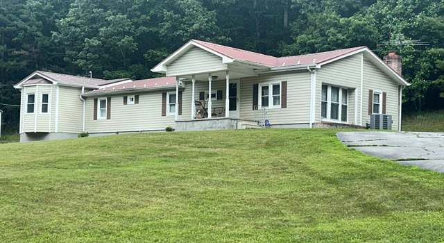 Photo of 414 Pump Hollow Rd, Wytheville, VA 24382