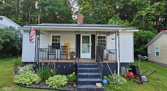 Photo of 129 Vaughan St, Fries, VA 24330