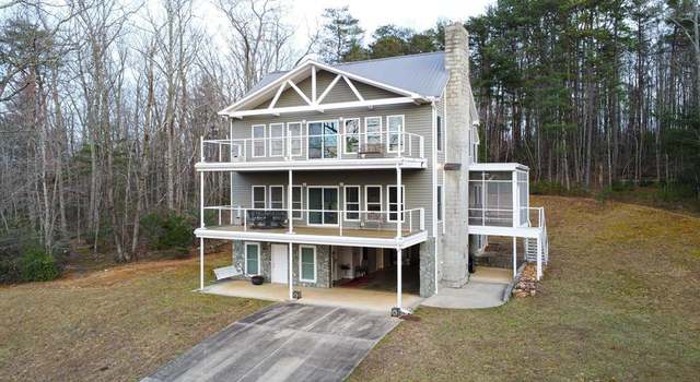 Photo of 1031 Homeplace Rd, Ararat, VA 24053