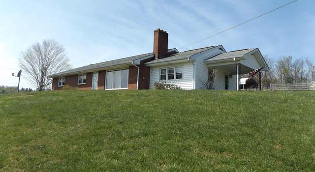 Photo of 114 Devo St, Fancy Gap, VA 24328