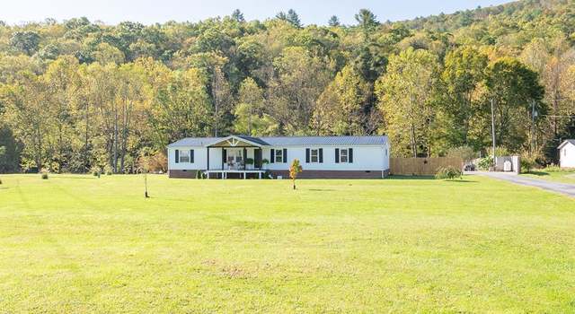 Photo of 11504 Grapefield Rd, Bastian, VA 24314