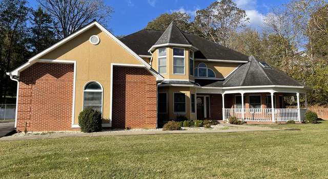 Photo of 1246 Cresswood Dr, Richlands, VA 24641